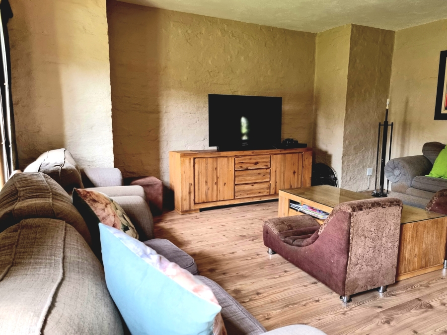 4 Bedroom Property for Sale in Mooinooi North West